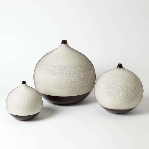 Pixelated Ball Vase-Black/Brown