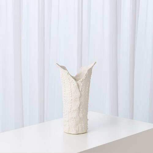 Crocodile Vase-Matte White