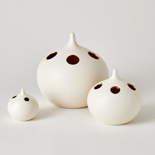 Oh No Vase-Matte White/Gold Rim