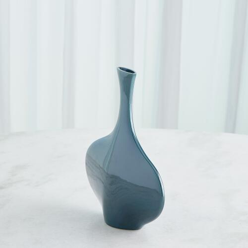 Silhouette Vase-Reactive Blue