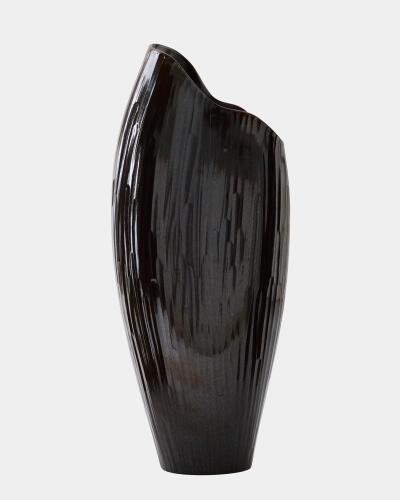 Horn Vase-Dark