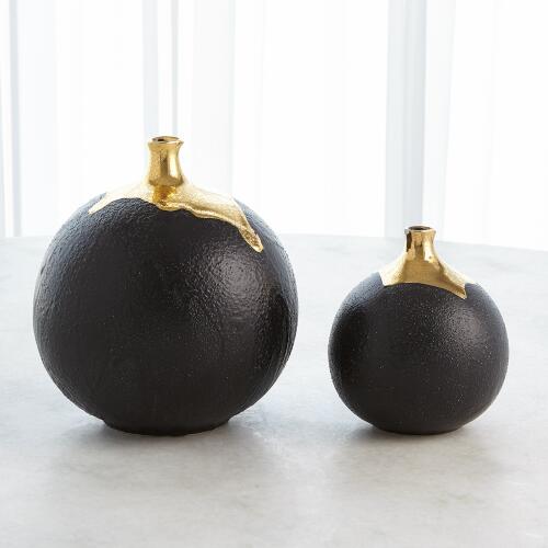 Dipped Golden Crackle/Black Sphere Vase