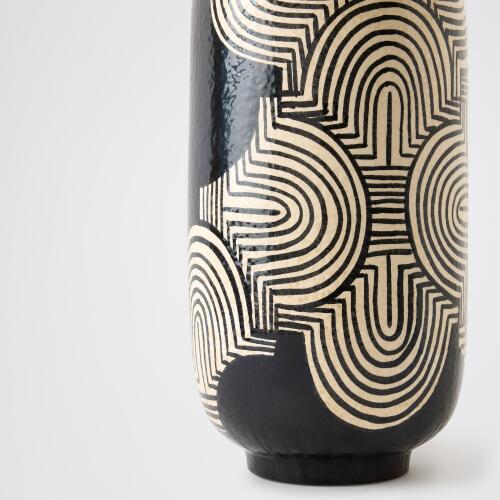 Arches Vase-Black/White