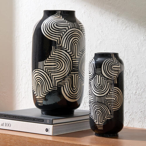 Arches Vase-Black/White