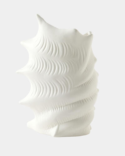 Fantastic Shell Vase-White
