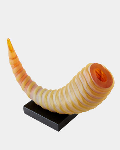 Mounted Horn-Frosted Iris Gelp