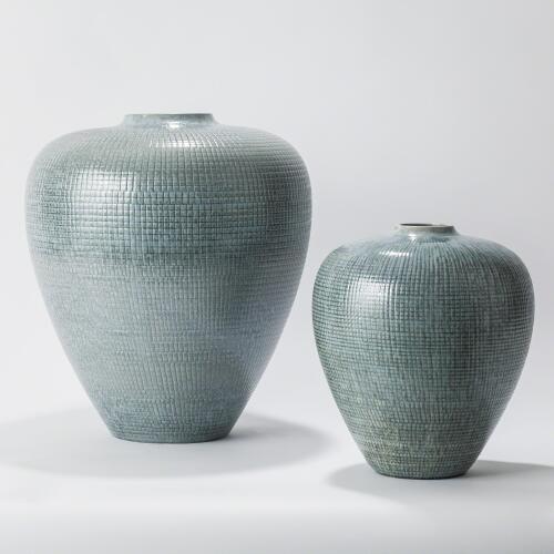Check Bulbous Vase-Reactive Silver Blue