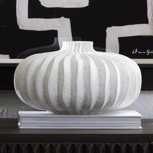 Lithos Vase-Squat