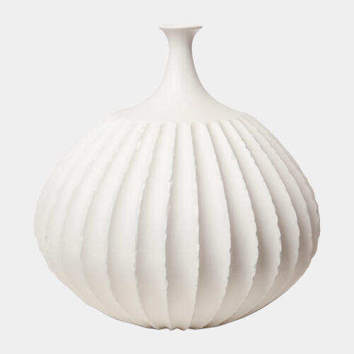 sawtooth vase-rustic white-sm