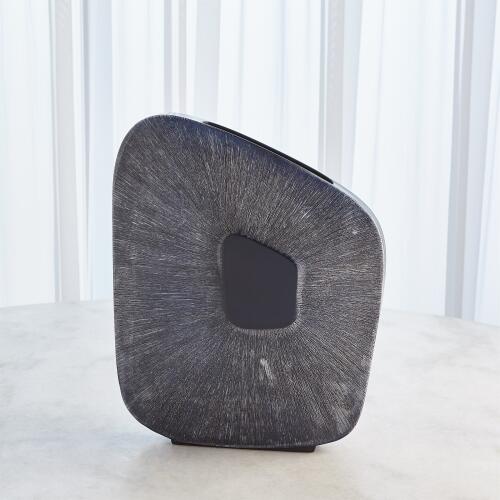 Offset Scratch Vase-Ink