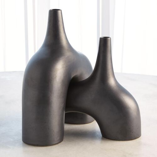Stretch Vase-Black