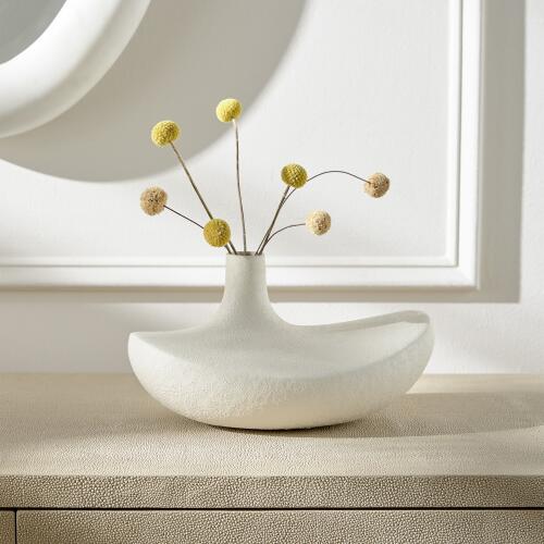 Solis Vase-White