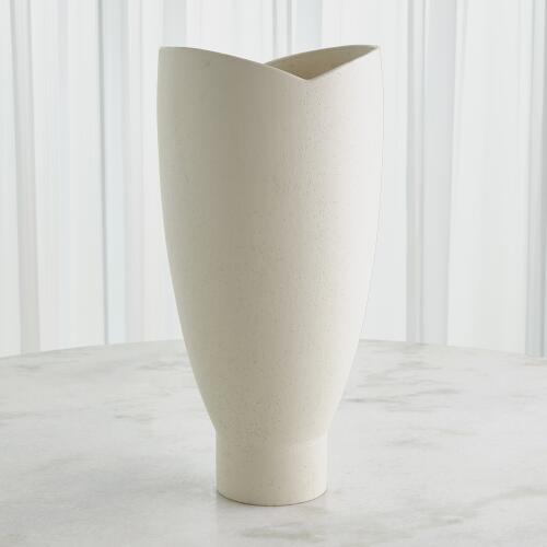 Leonard Vase