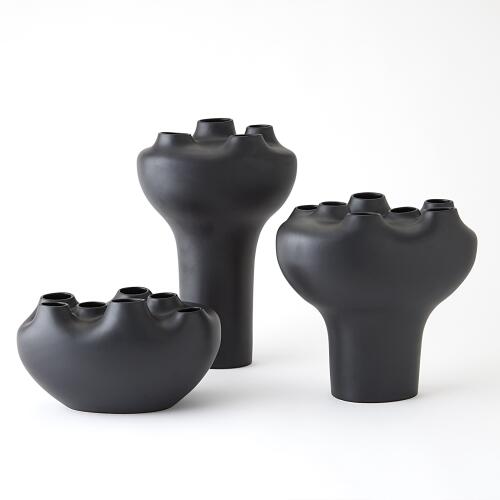 Geyser Vase-Black