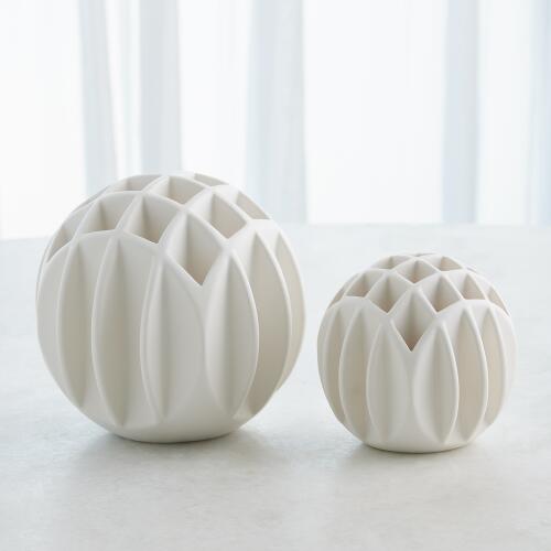 Bud Ball Vase-Matte White
