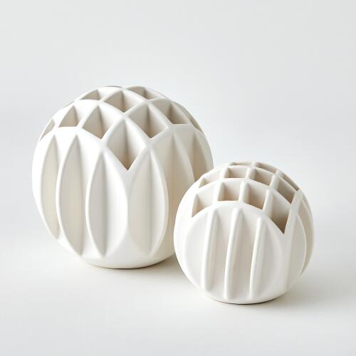 Bud Ball Vase-Matte White