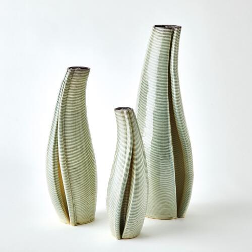 Rift Vase-Washed Green