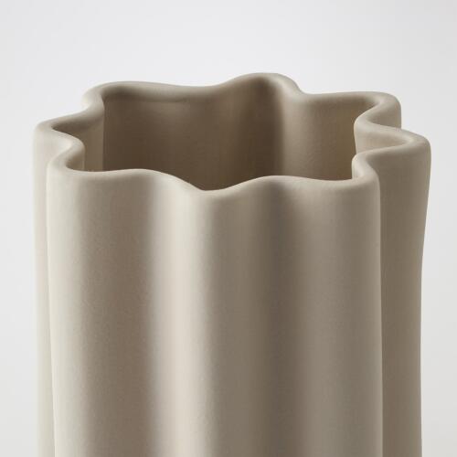 Cirrus Vase-Putty