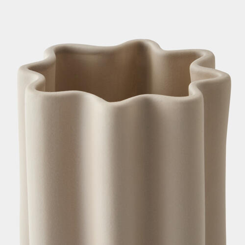 Cirrus Vase-Putty