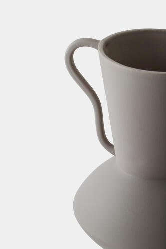 Ruffle Vase-Handles-Clay