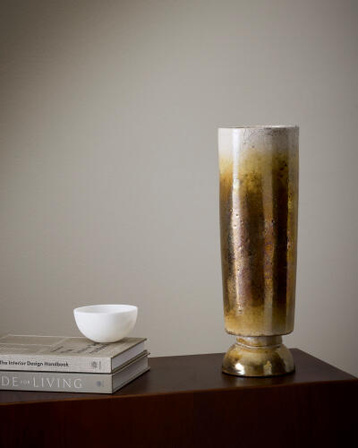 Trophy Vase-Irridescent