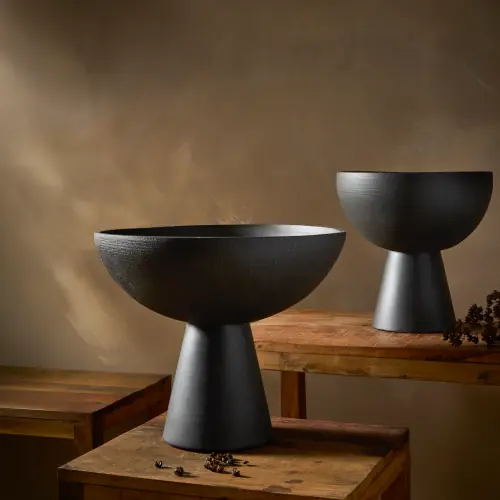 Florentina Footed Bowl-Black