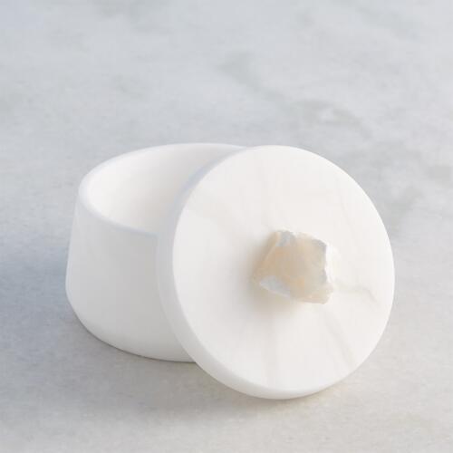 Alabaster Tapered Round Box w/Rock Finial