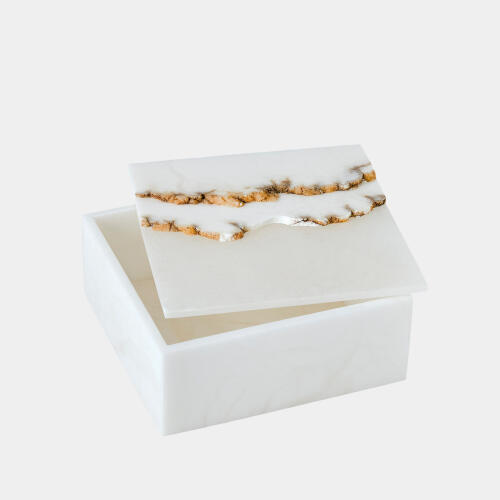 Terrain Alabaster Box