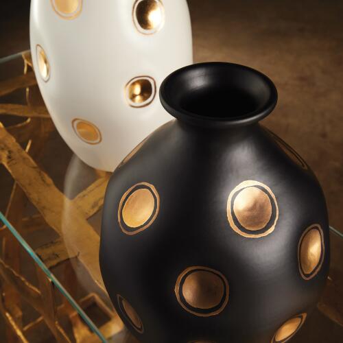 Dimples Vase-Black