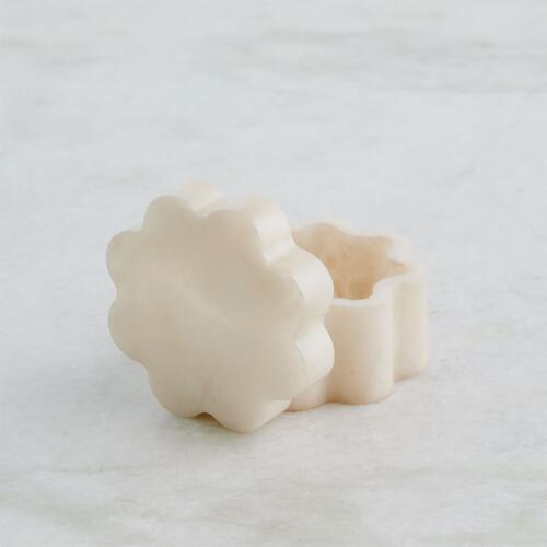 Cumulus Alabaster Wide Box-Cream
