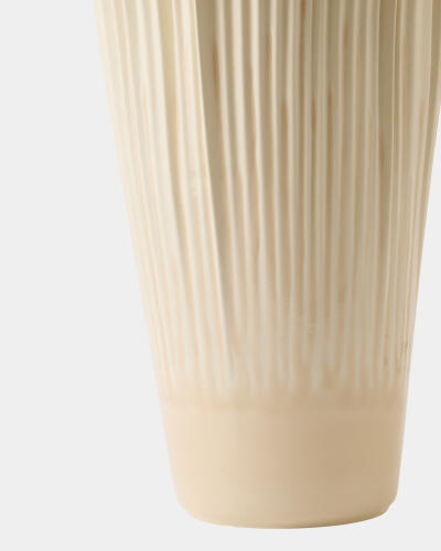 Pleated Vase-Drip Cream