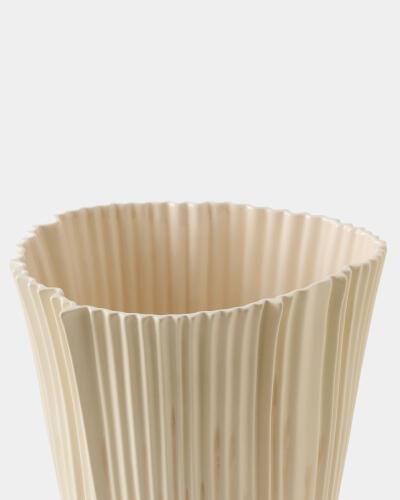 Pleated Vase-Drip Cream
