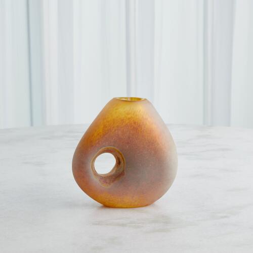 Freeform Vase-Irys Gelp