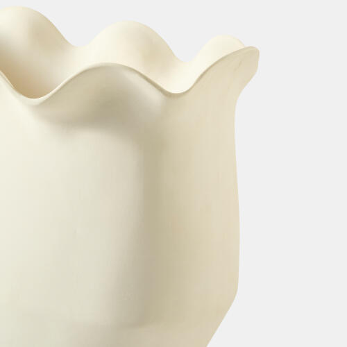 Frill Vase-White
