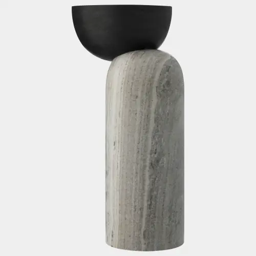 Jut Table