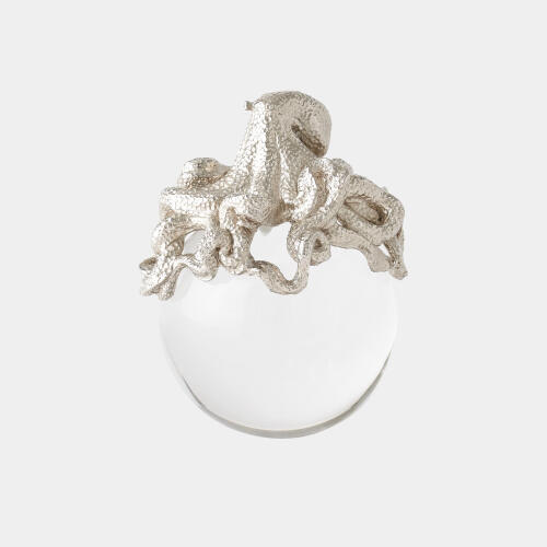 Octopus on Orb-Nickel