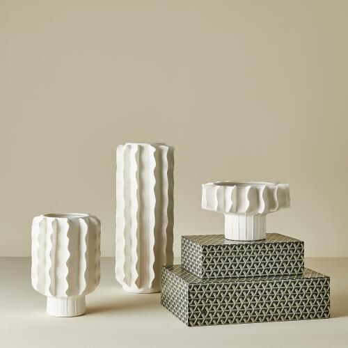 Frilled Vase-Matte White-Lg