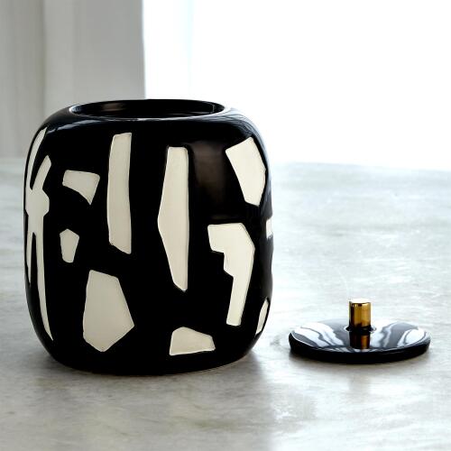 Abstract Jar-White/Black