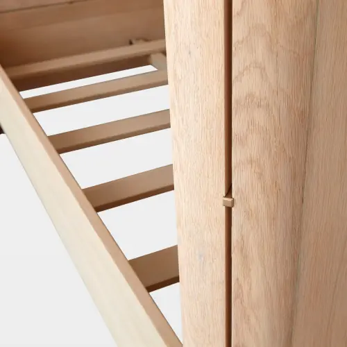 Paxton Bed