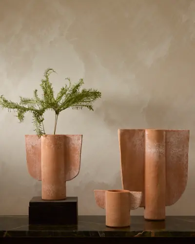 Icarus Vase-Terracotta-Squat