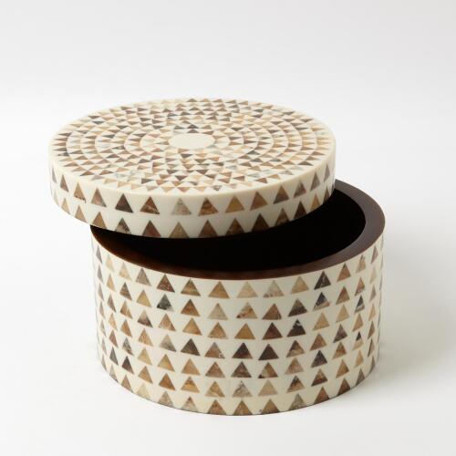 Triangle Stripe Box-Round