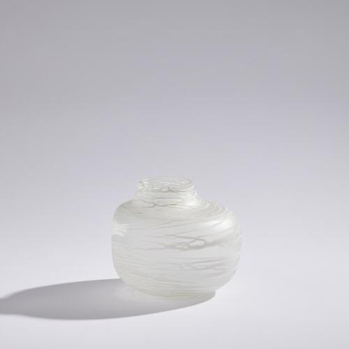 Palmata Vase-White