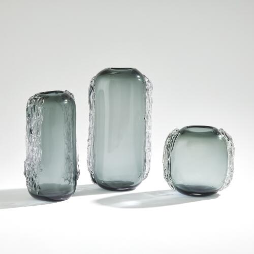 Side Squiggle Vase-Gray