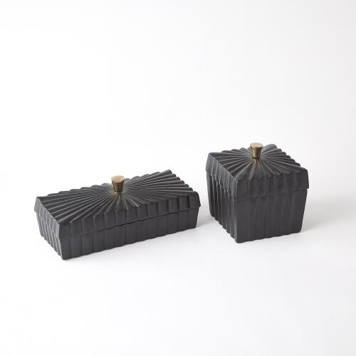 Rectangular Box-Black w/Gold Knob
