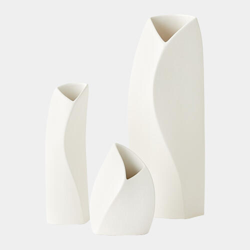 Willow Vase-White-Med