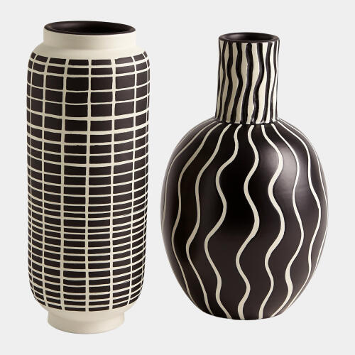 Graphic Grid Vase-Black/White