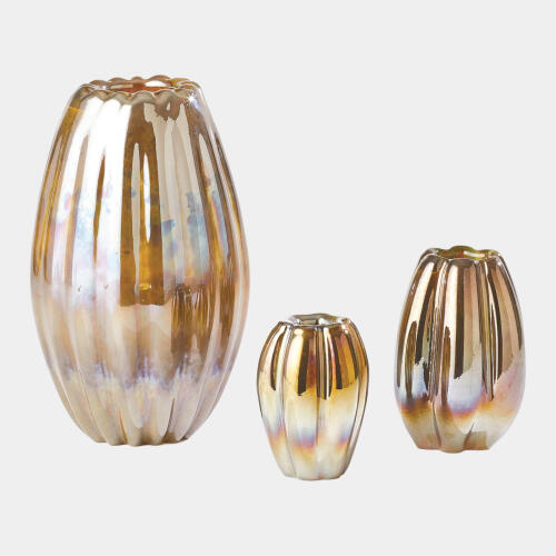 Ribbed Vase-Irys Gelp