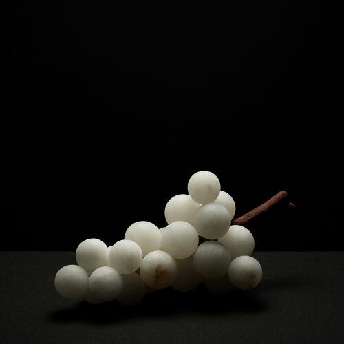 Bella Grapes-Alabaster