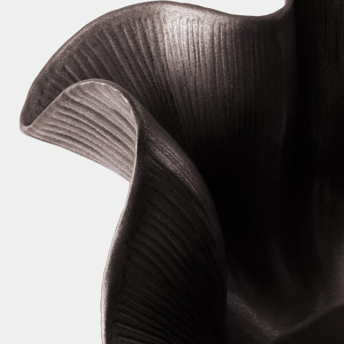 Scallop Bowl-Reactive Bronze