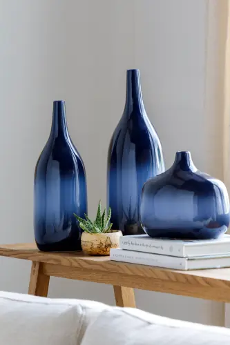 MVUW-001